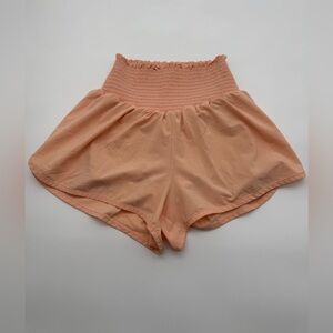 Women’s Offline by Aerie Real Me Smocked Flowy Running Shorts Peachy Sz Small